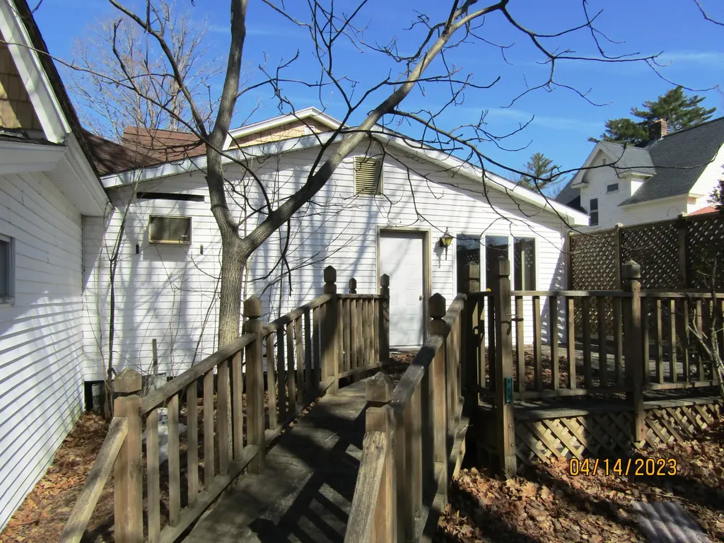 8 Belmont Street Milo ME 04463