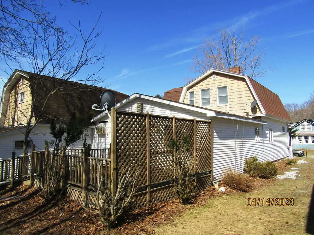8 Belmont Street Milo ME 04463