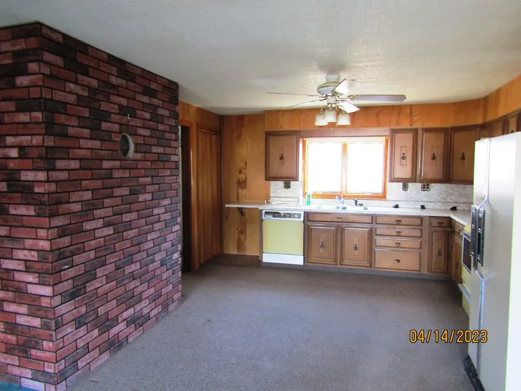 8 Belmont Street Milo ME 04463