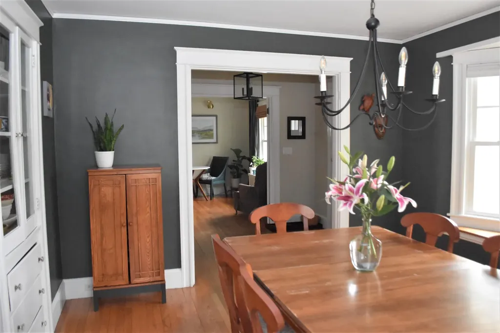 75 Adelbert Street South Portland ME 04106