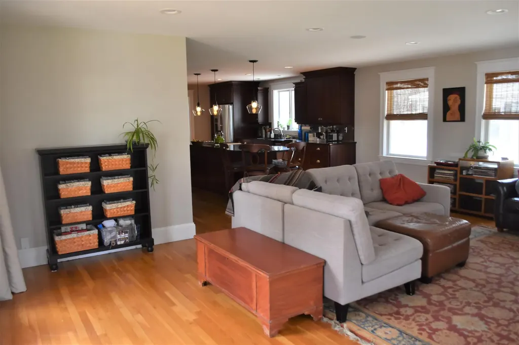 75 Adelbert Street South Portland ME 04106