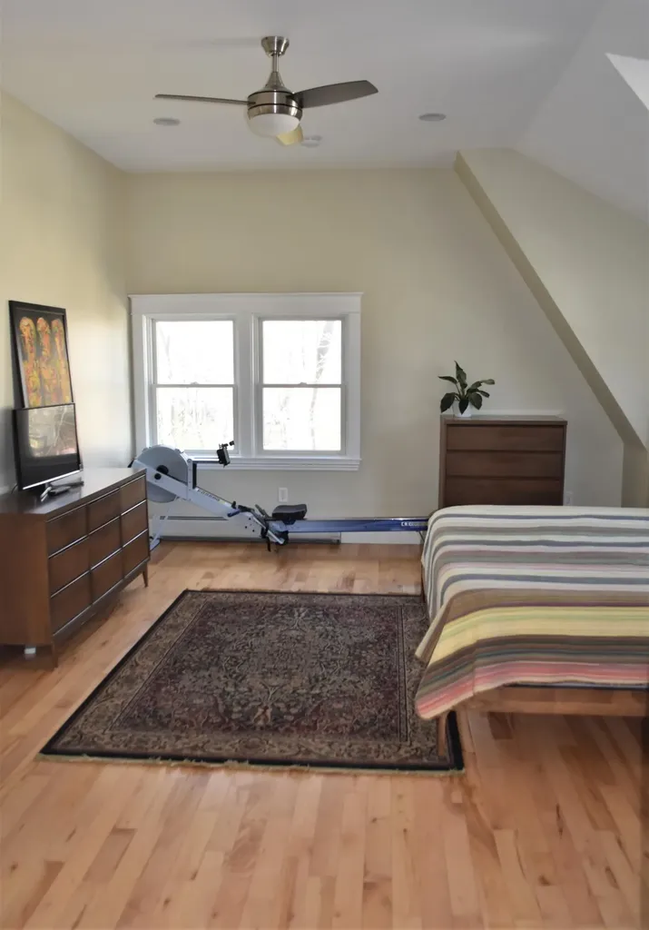 75 Adelbert Street South Portland ME 04106