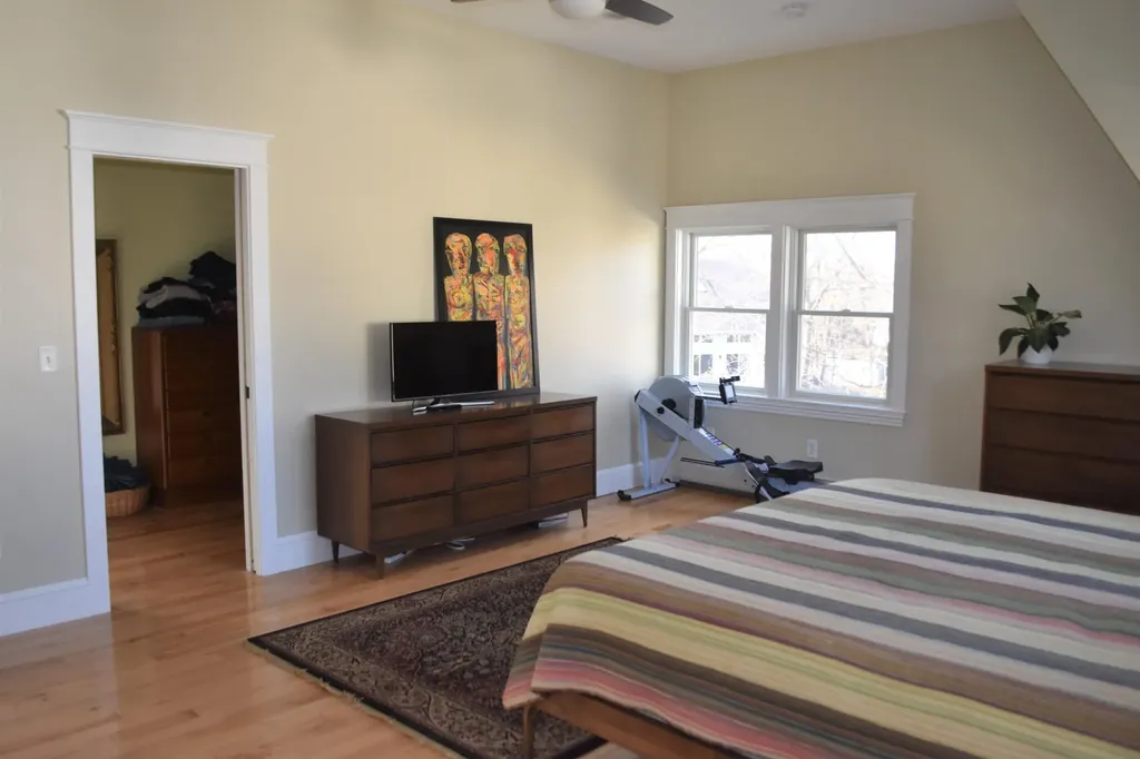 75 Adelbert Street South Portland ME 04106