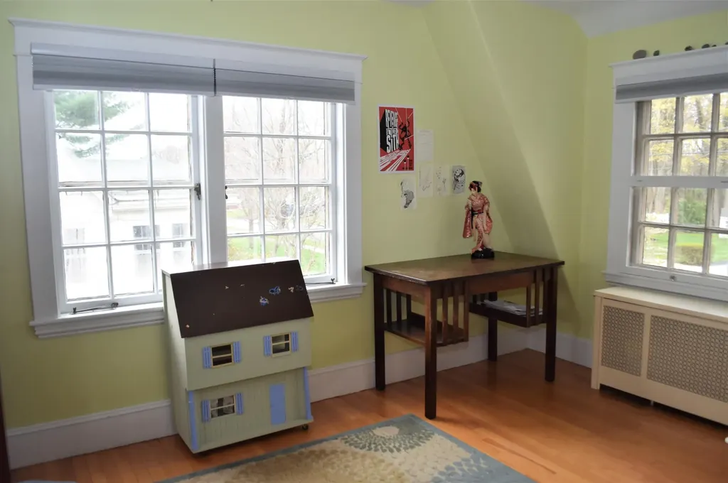 75 Adelbert Street South Portland ME 04106