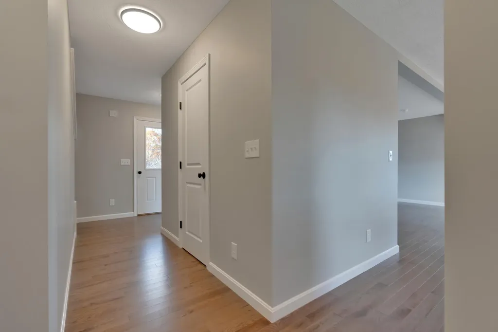 23 Perkins Lane Kennebunk ME 04043