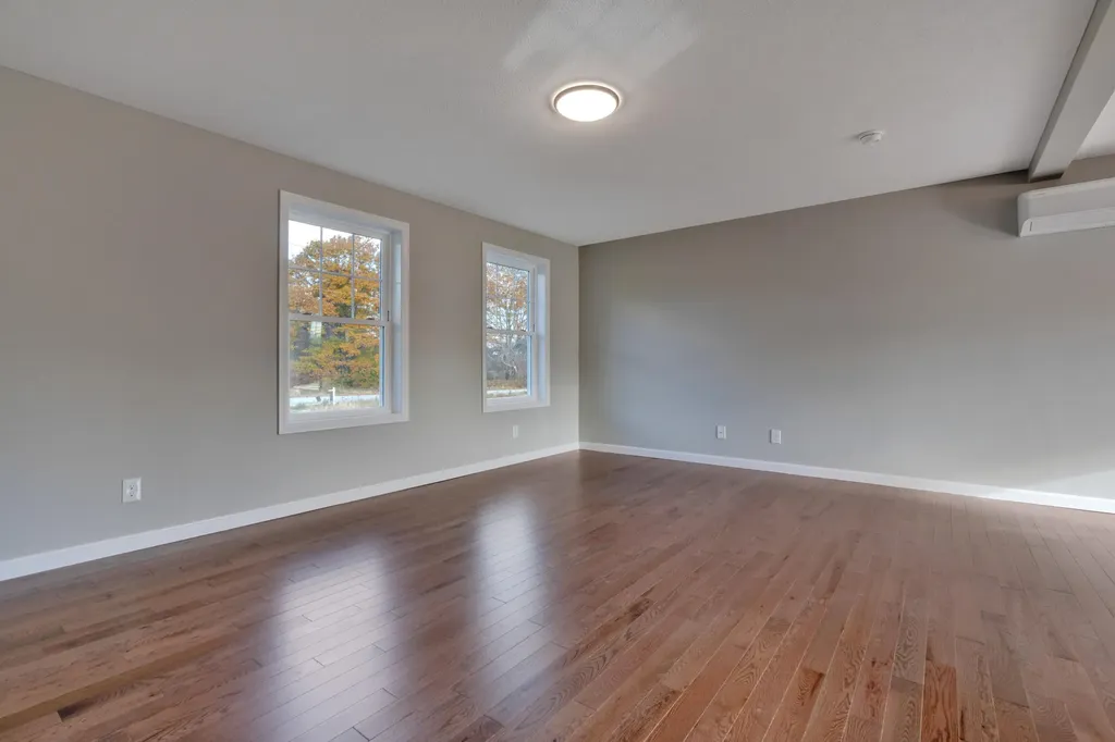 23 Perkins Lane Kennebunk ME 04043