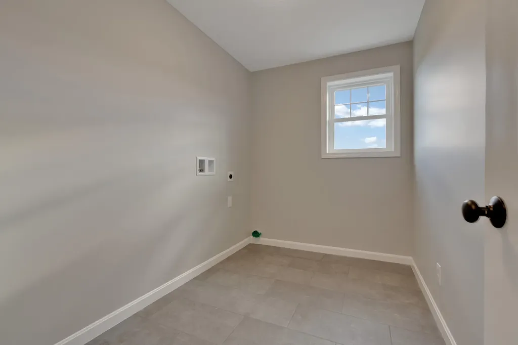 23 Perkins Lane Kennebunk ME 04043