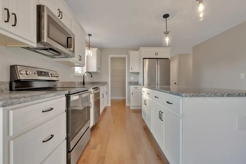 23 Perkins Lane Kennebunk ME 04043