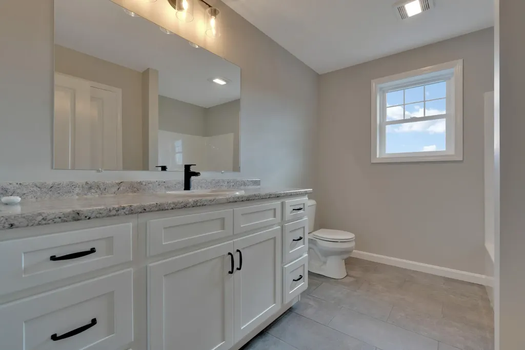 23 Perkins Lane Kennebunk ME 04043