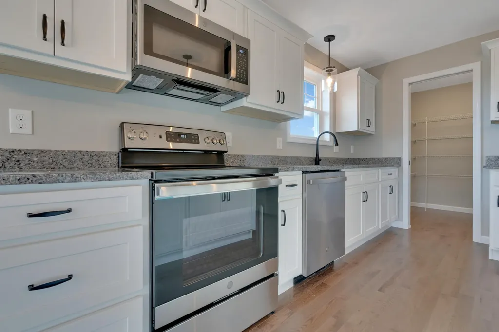 23 Perkins Lane Kennebunk ME 04043