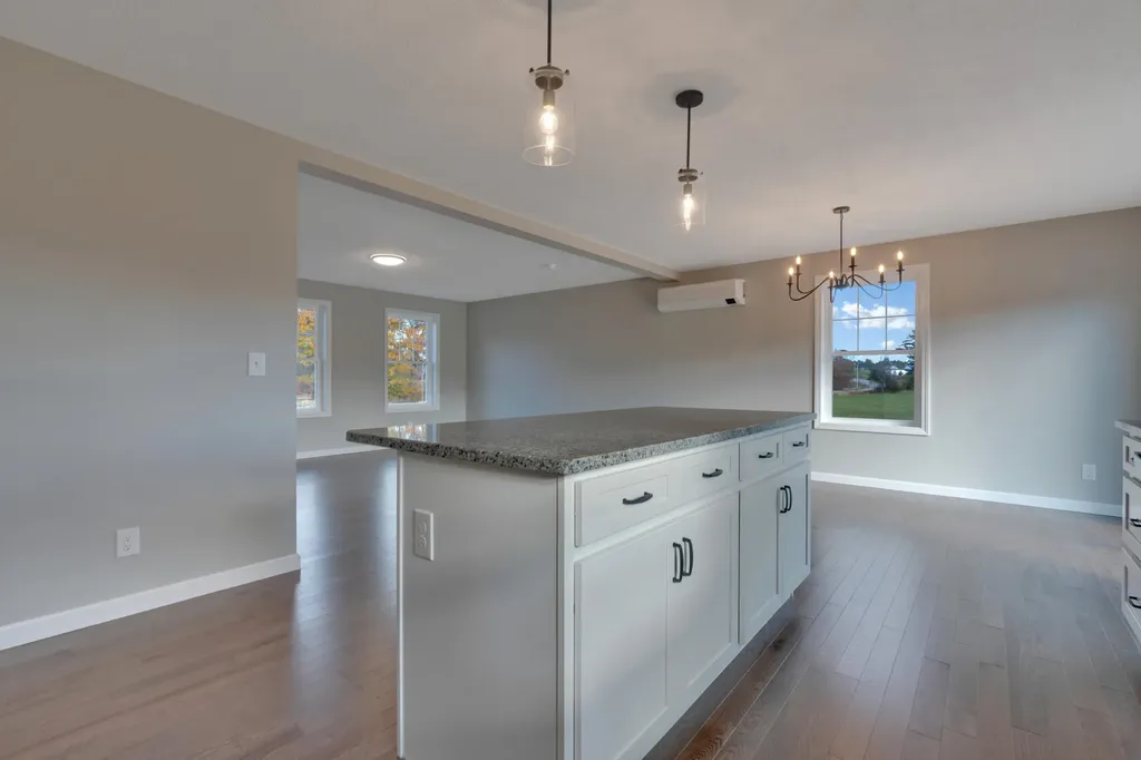 23 Perkins Lane Kennebunk ME 04043