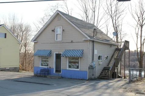 39 Washington Street Augusta ME 04330