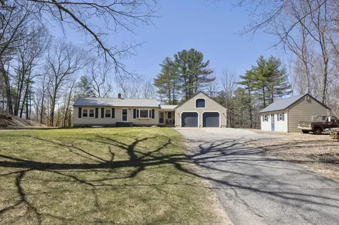 8 Stoney Brook Road Sanford ME 04073