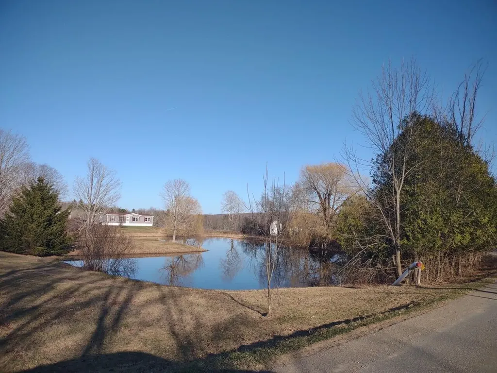 15 Hemlock Hill Road Brooks ME 04921