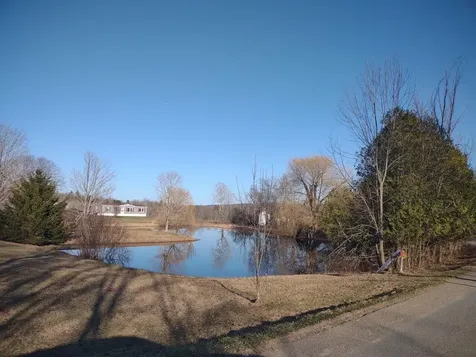 15 Hemlock Hill Road Brooks ME 04921
