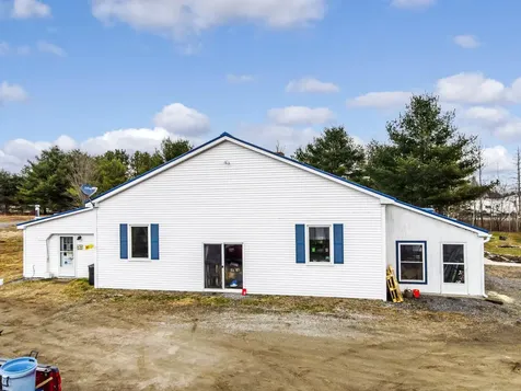 184 Bellsqueeze Road Benton ME 04901