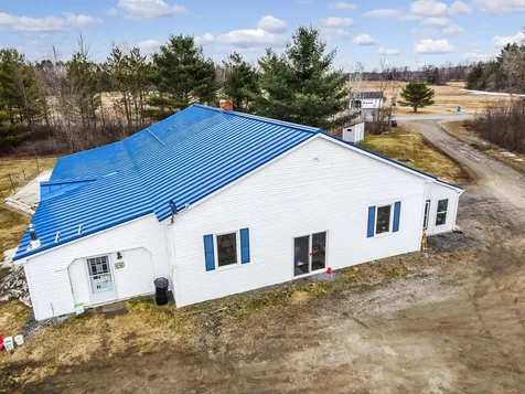 184 Bellsqueeze Road Benton ME 04901
