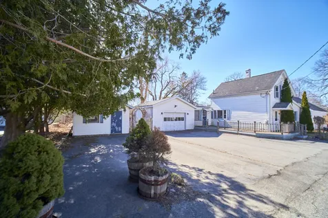21 Frederick Street Rockland ME 04841