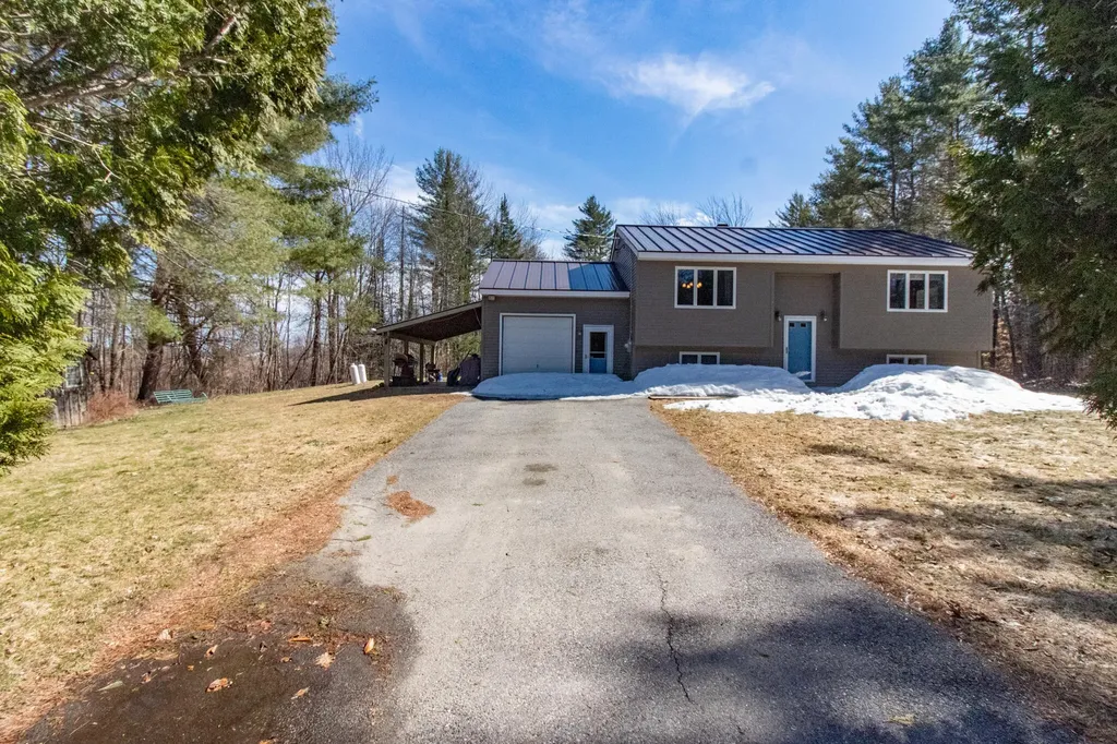 64 Gilman Road Monmouth ME 04259