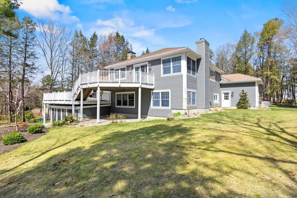 6 Saint Andrews Circle Falmouth ME 04105