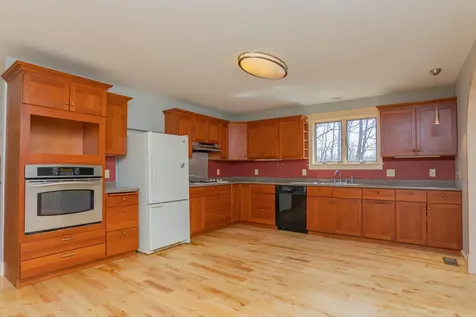 8 Hodgkins Hill Road Temple ME 04984