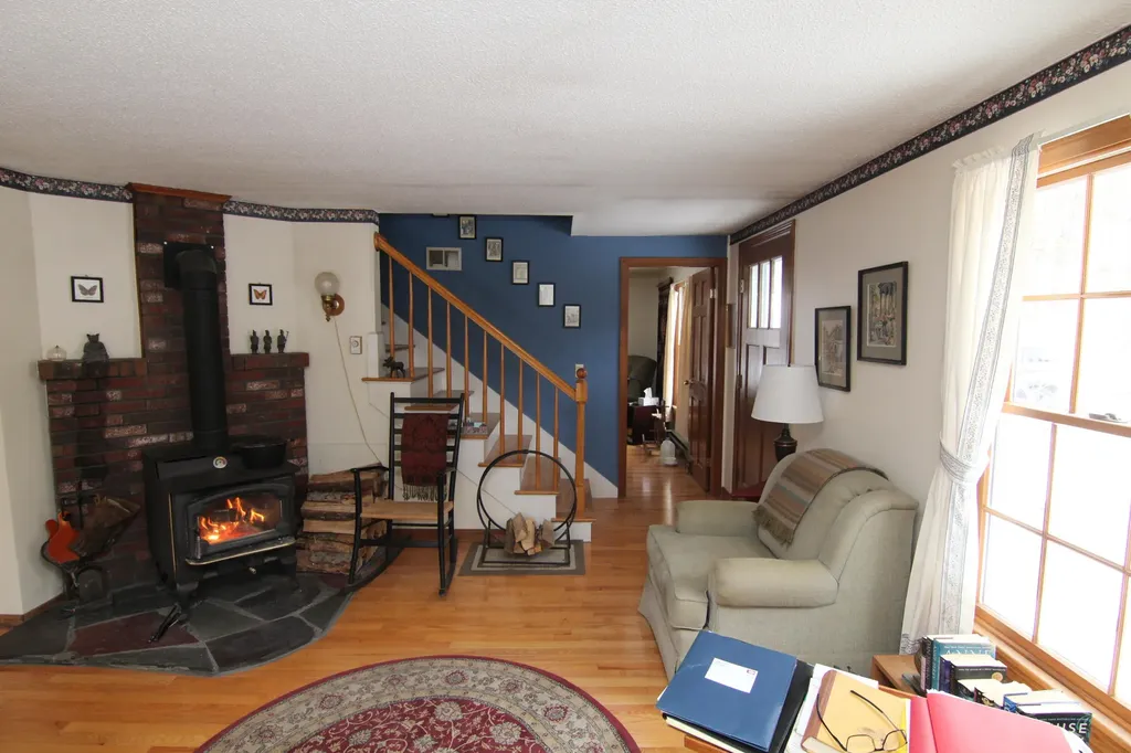 51 Garden Drive Winterport ME 04496