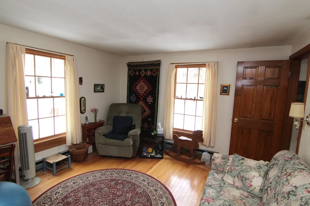 51 Garden Drive Winterport ME 04496