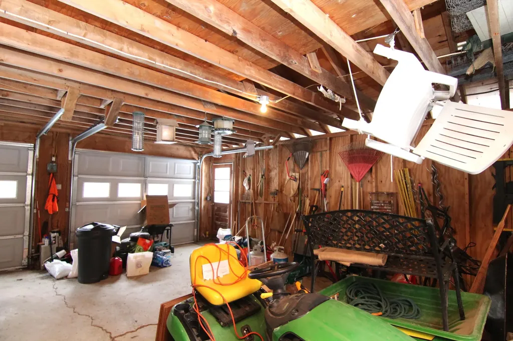 51 Garden Drive Winterport ME 04496