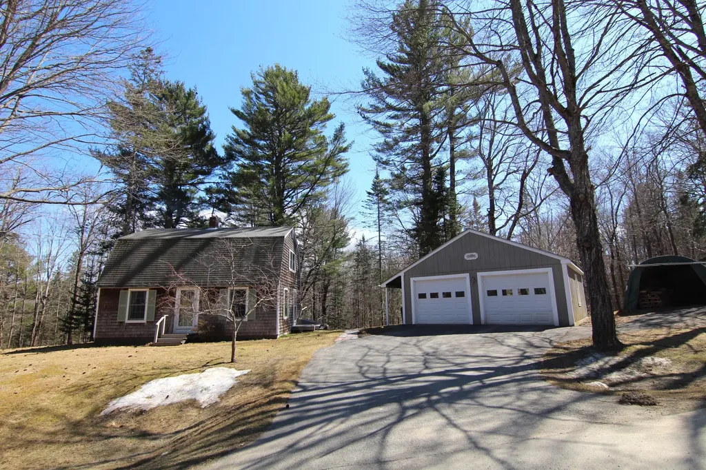 51 Garden Drive Winterport ME 04496