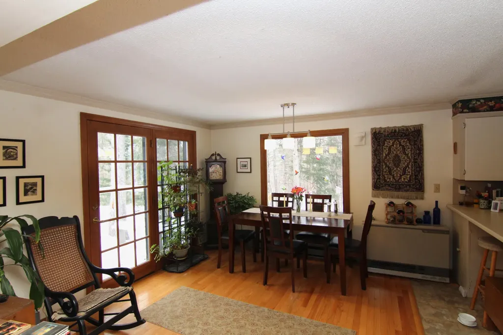 51 Garden Drive Winterport ME 04496
