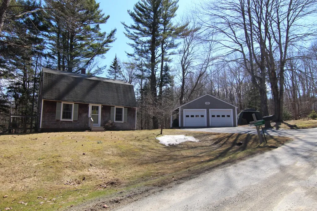 51 Garden Drive Winterport ME 04496
