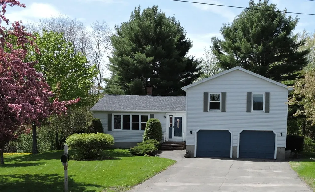 156 Laurel Circle Bangor ME 04401