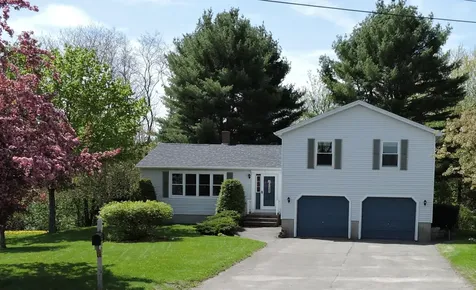 156 Laurel Circle Bangor ME 04401