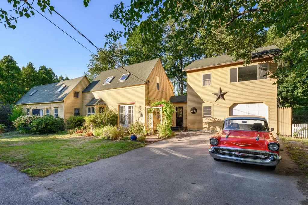 233 Alfred Road Kennebunk ME 04043