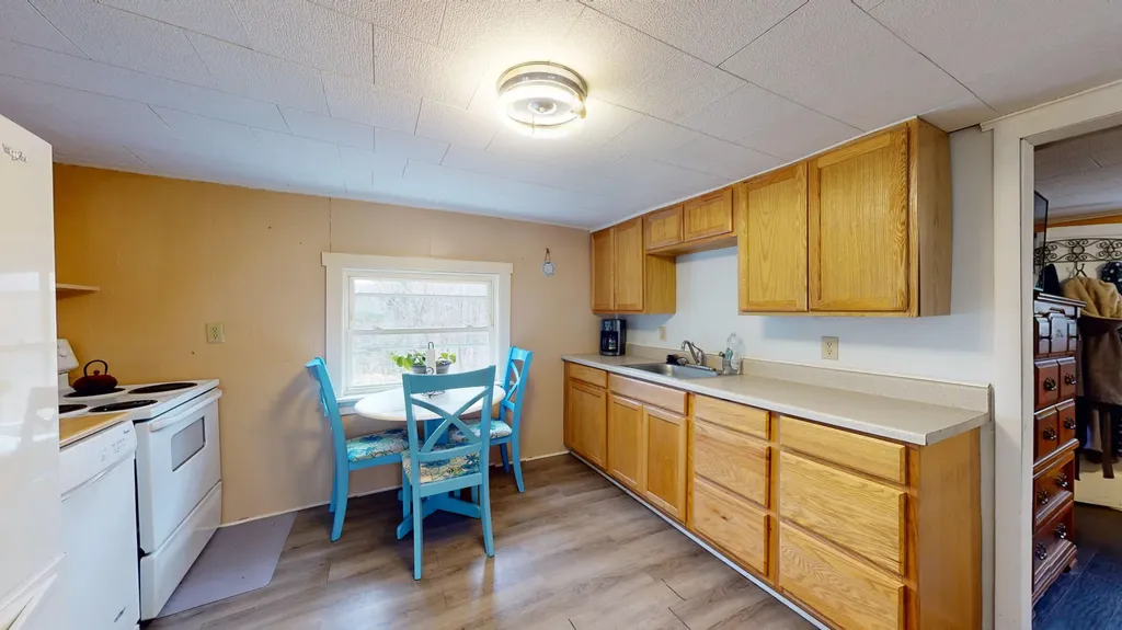 180 Richmond Road Litchfield ME 04350