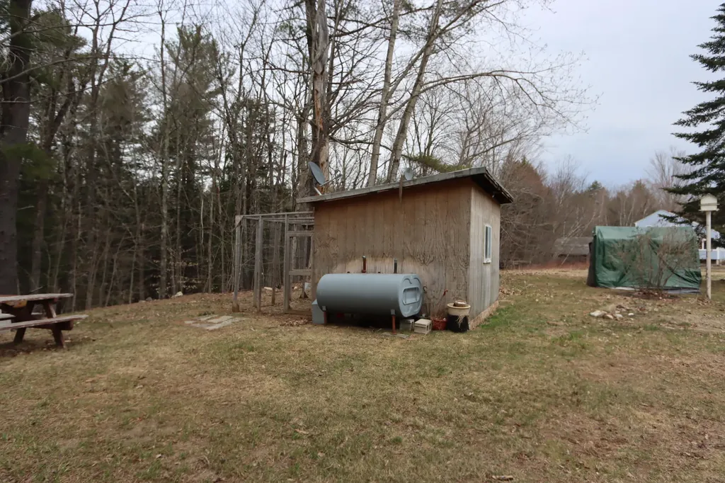 180 Richmond Road Litchfield ME 04350