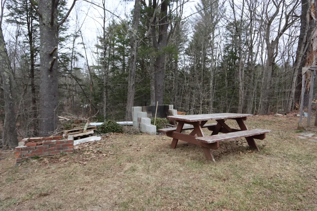 180 Richmond Road Litchfield ME 04350