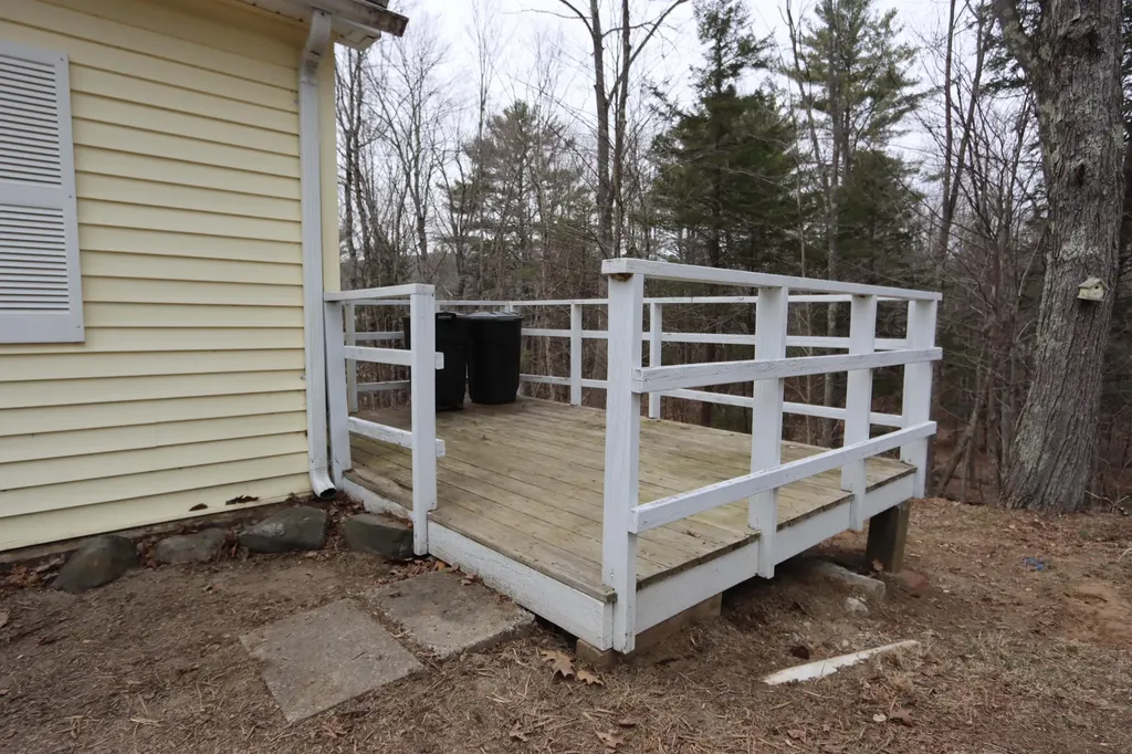 180 Richmond Road Litchfield ME 04350