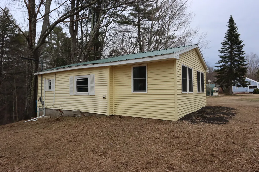 180 Richmond Road Litchfield ME 04350