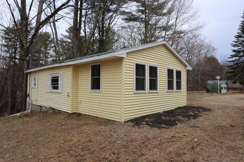 180 Richmond Road Litchfield ME 04350