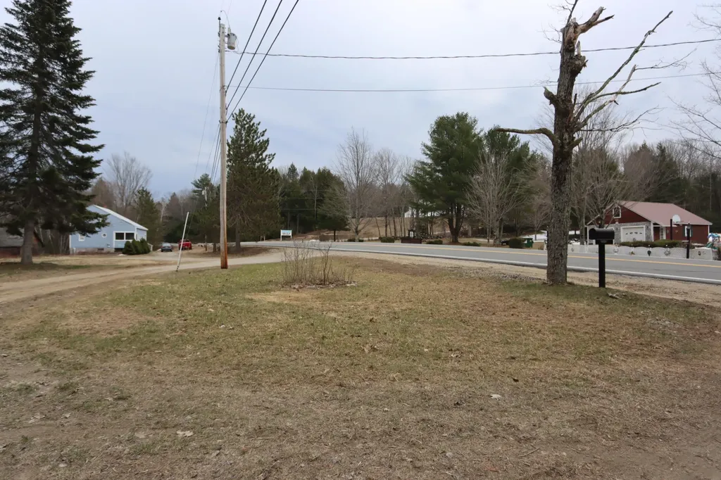 180 Richmond Road Litchfield ME 04350