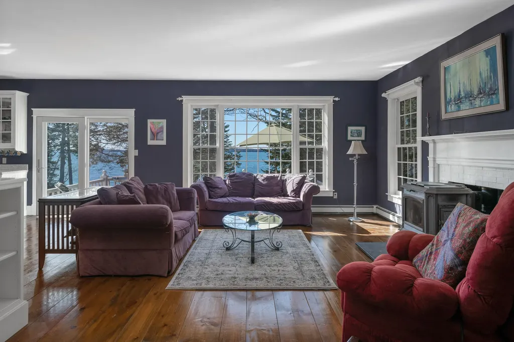74 Woods Way Harpswell ME 04079