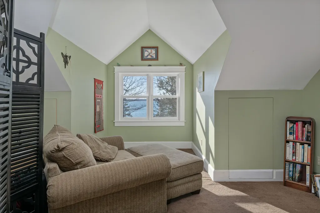 74 Woods Way Harpswell ME 04079