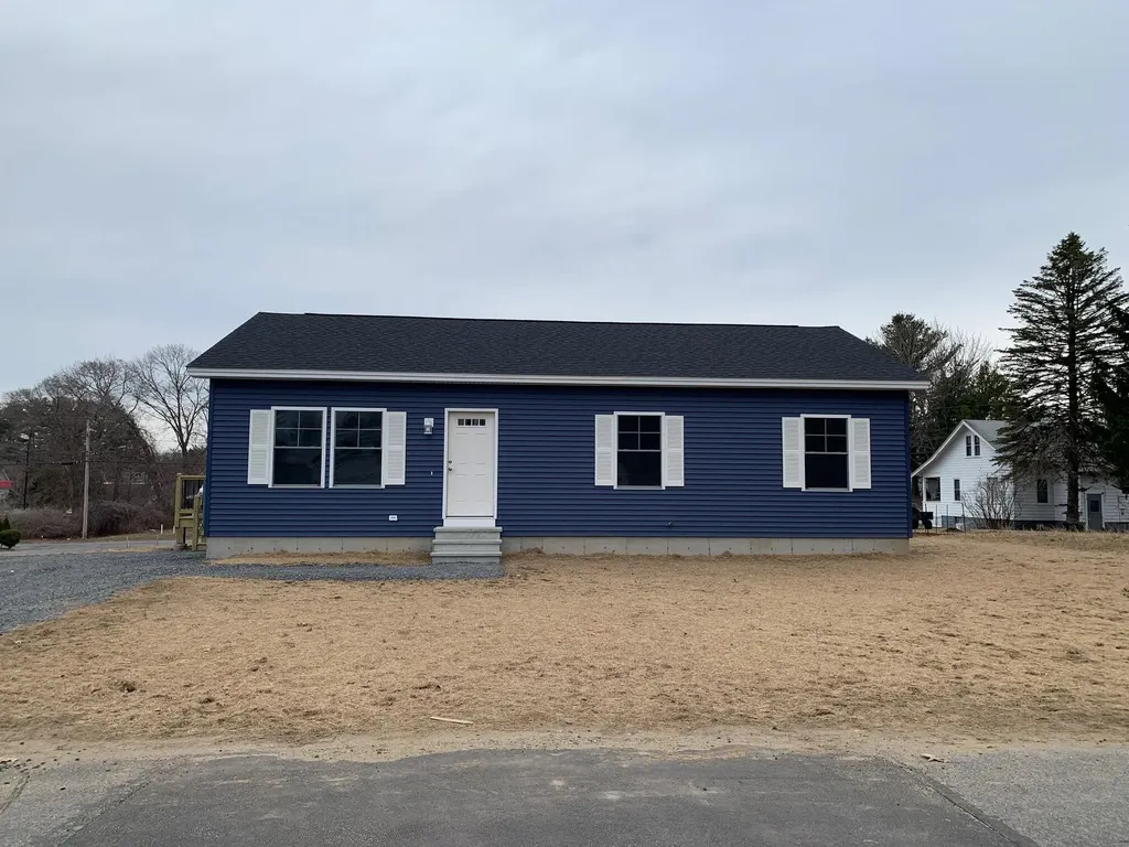 2 Morris Street Sanford ME 04073