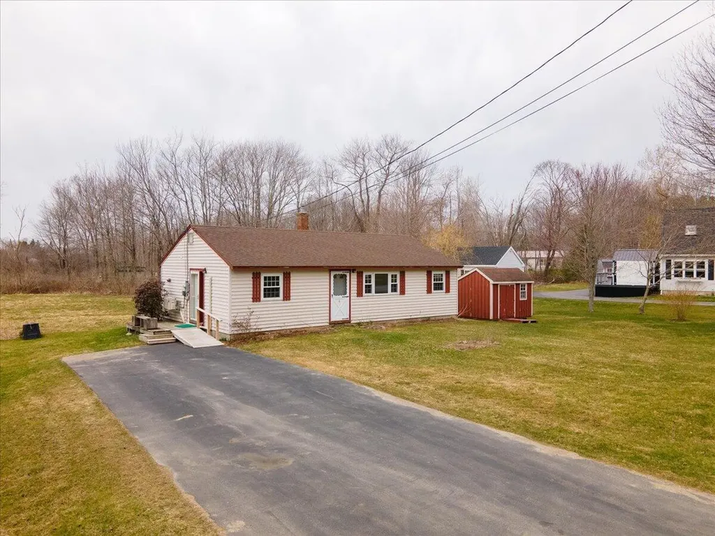 58 Erin Street Thomaston ME 04861