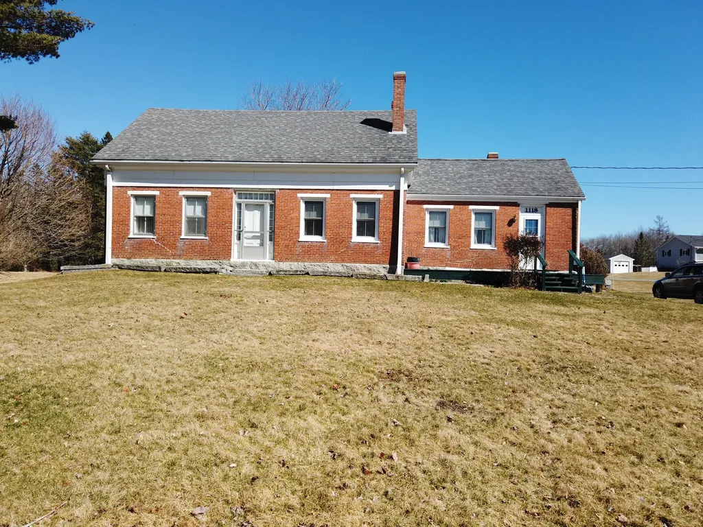 1118 Shore Road Lamoine ME 04605