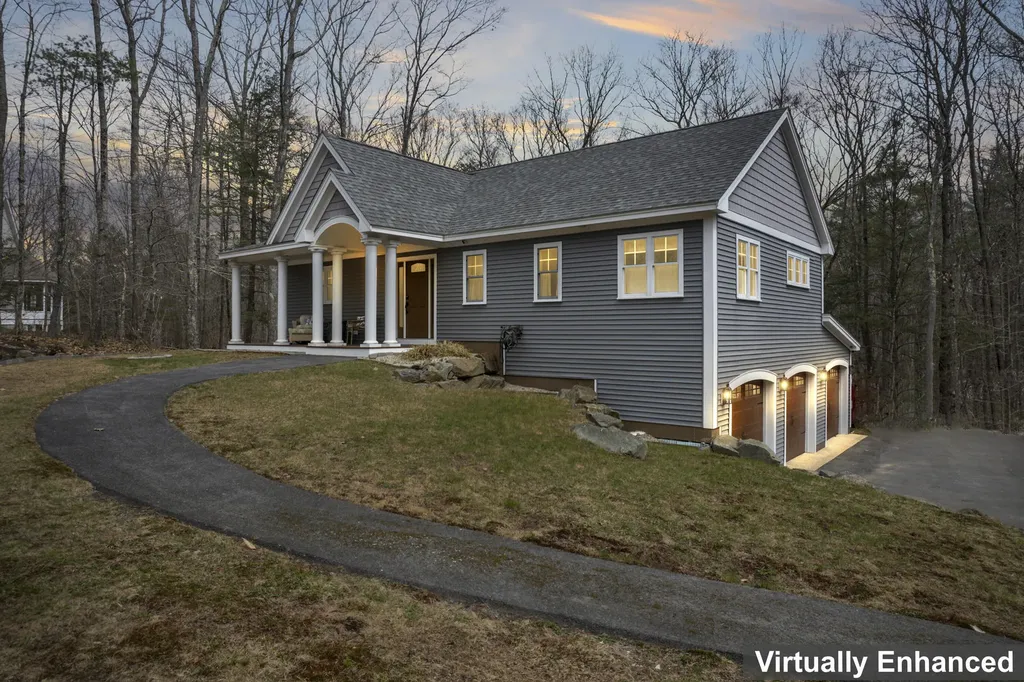 4 Jackson Ridge Terrace Kittery ME 03904