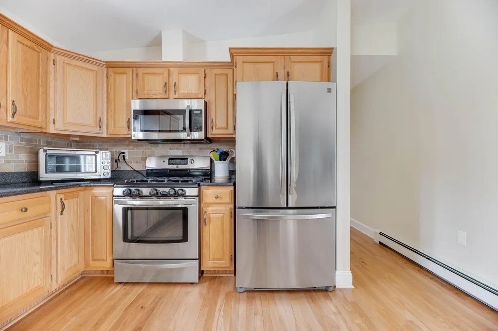 109 Treadwell Acres Hermon ME 04401