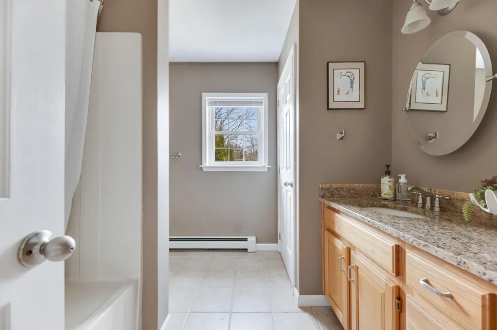 109 Treadwell Acres Hermon ME 04401