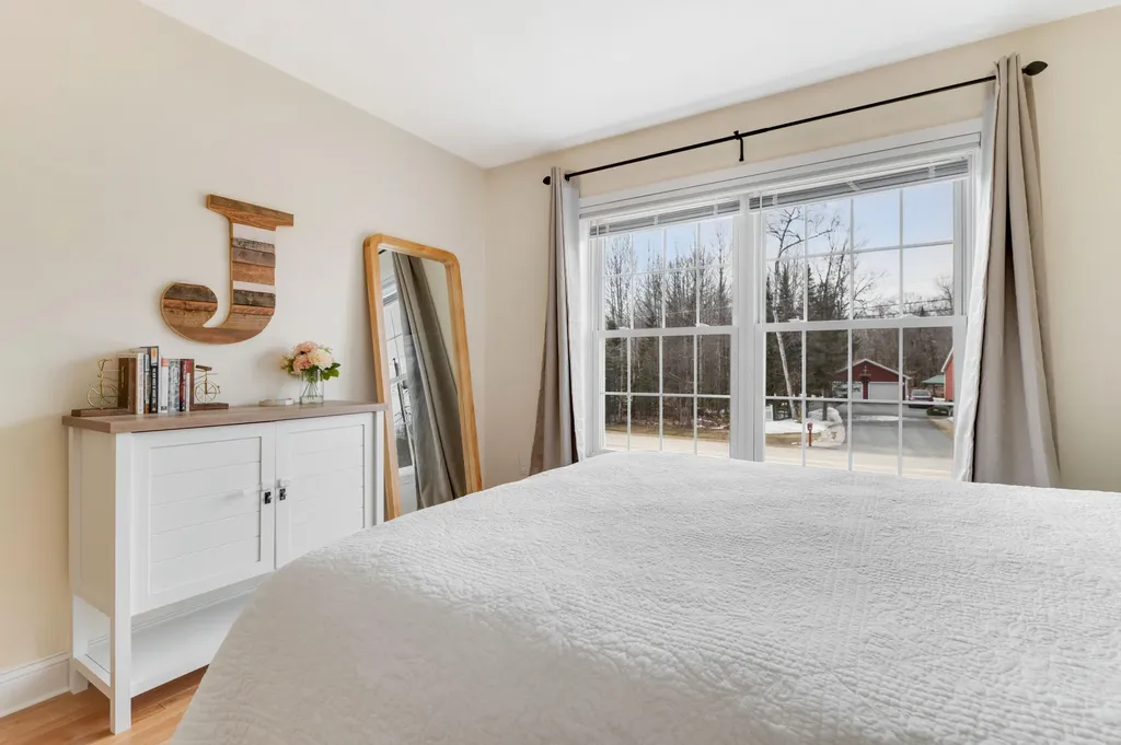 109 Treadwell Acres Hermon ME 04401